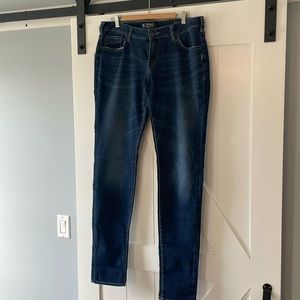 Silver Joga Jeans - boyfriend fit